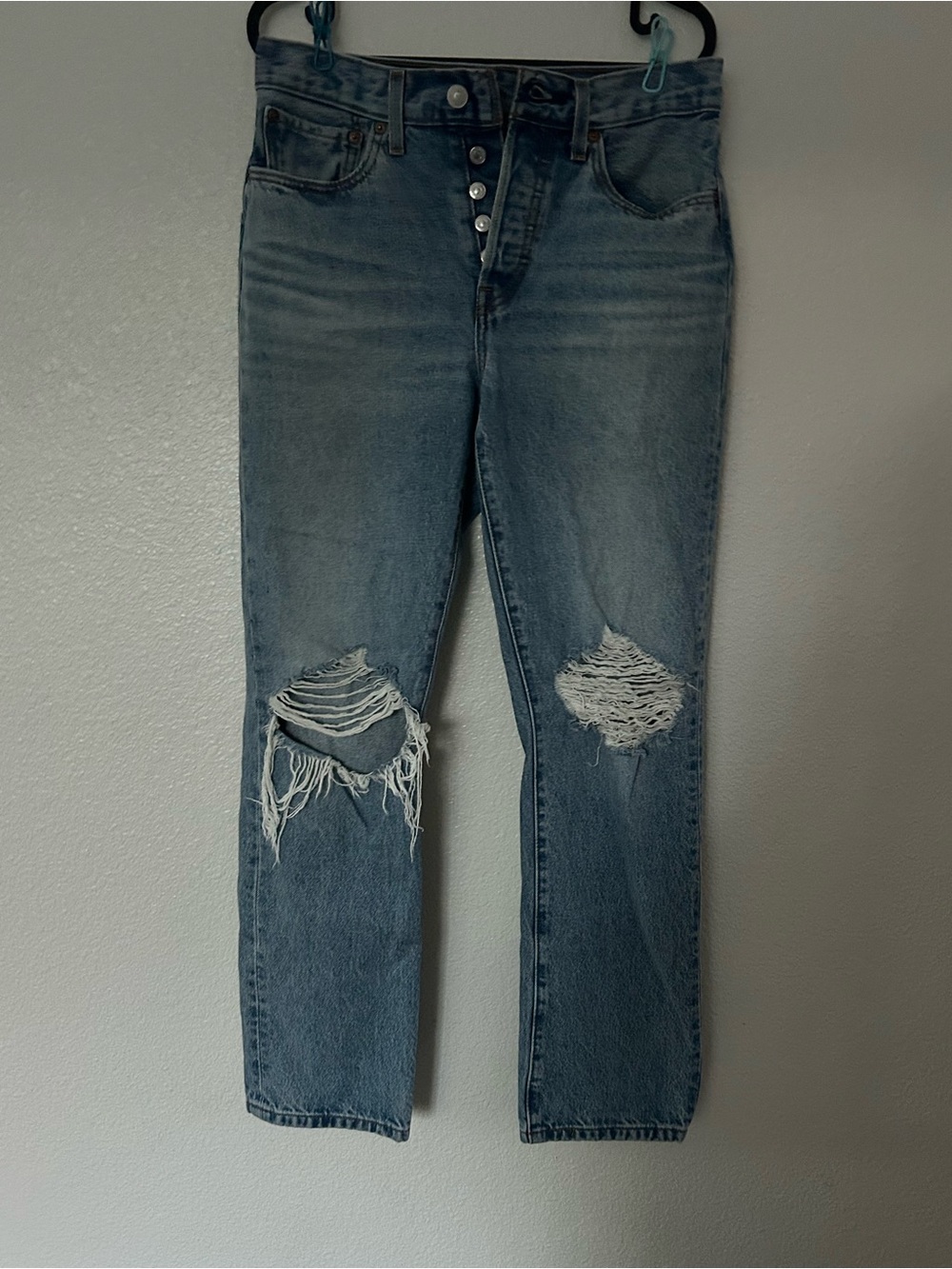 Ripped Straight Leg Women's Jeans in Light Blue Denim